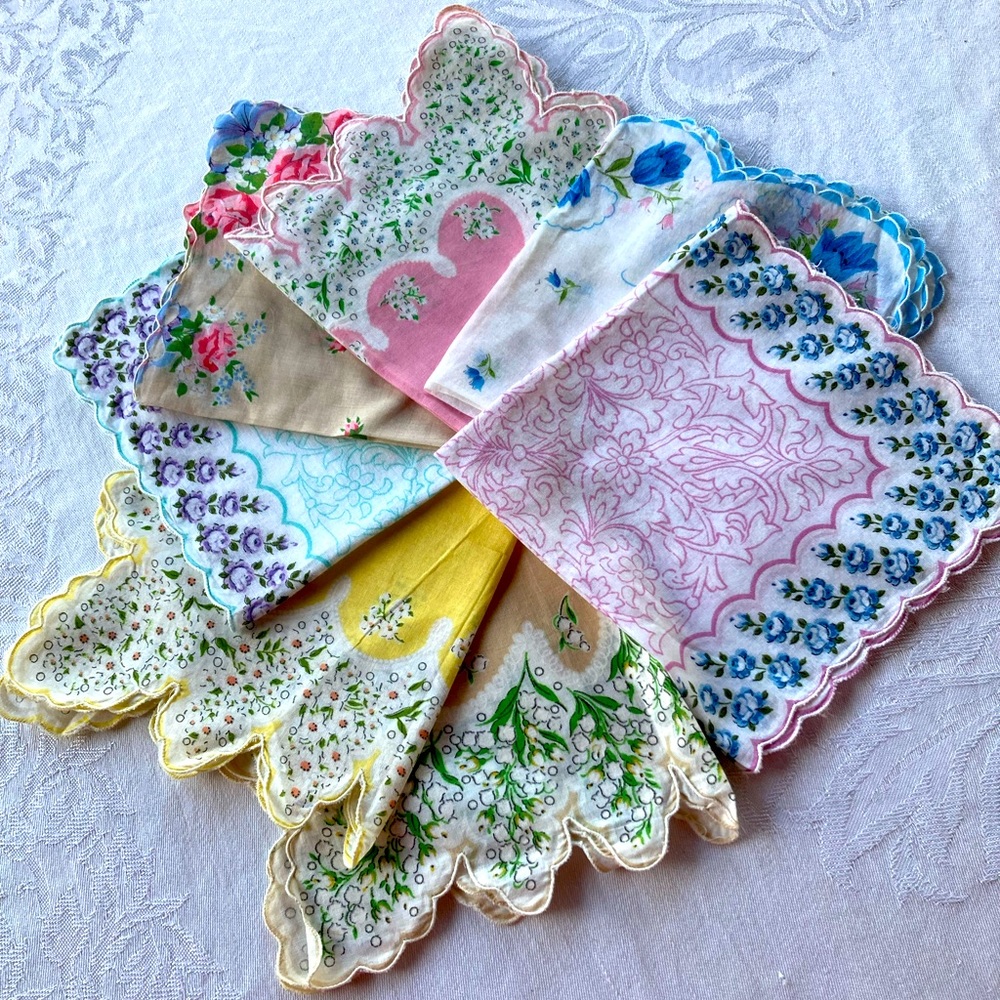 Vintage Handkerchiefs Lot of 7 Pastel Florals